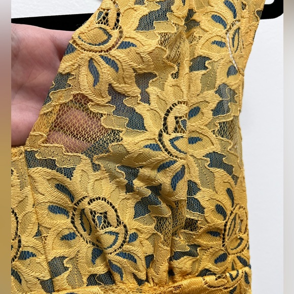 Anthropologie: Tracy Reese Niki A-line Dress Yellow lace overlay - Picture 5 of 7